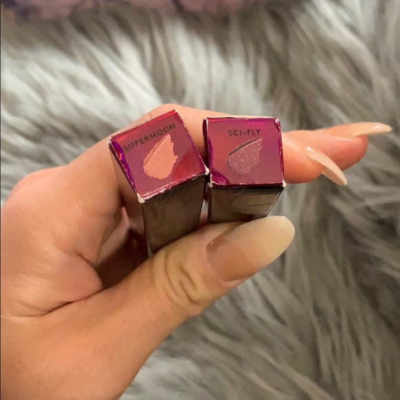 Lipstick - Picture 2 of 2